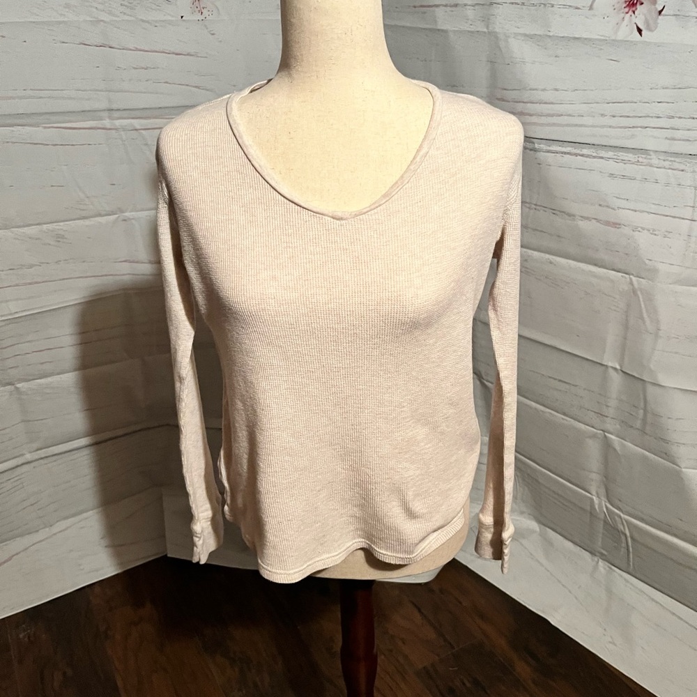 Clavin Klein performance wear long sleeves
